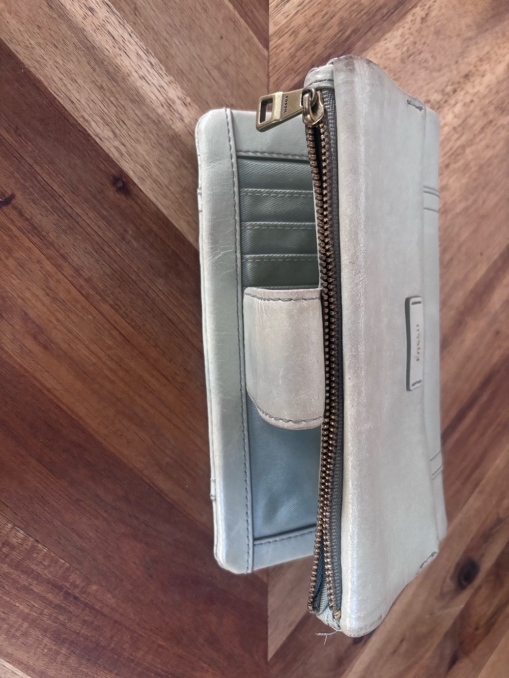 Fossil Light Gray Leather Wallet Clutch - Picture 4 of 5
